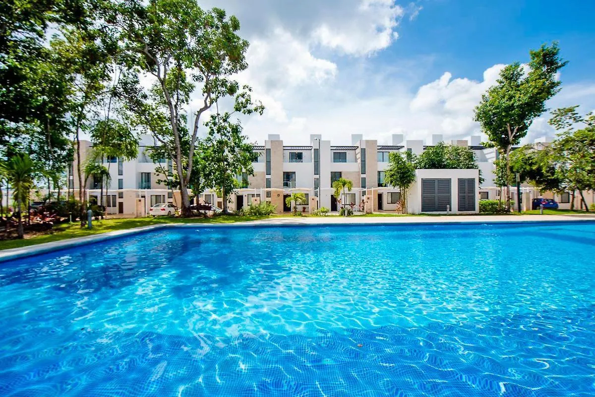Holiday home Charming & Comfortable House, 15 Min To Downtown Playa del Carmen